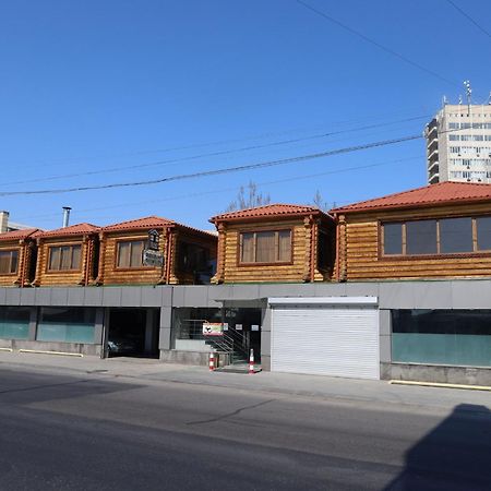 Tnak Hotel Yerevan Exterior foto